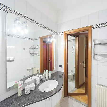 Apartment Charming Apartment In Rome Near Vatican City Rom